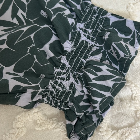 Sage  green and white belted fit-and-flare dress from the GAP. Size small. - Picture 2 of 7